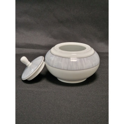 Bonbonnière en porcelaine grise